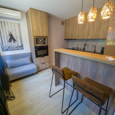 Like Home 1 Perfect Classic Duo Świdnica Exterior foto